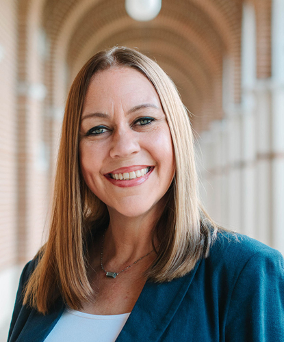 Courtney  Bolton Photo